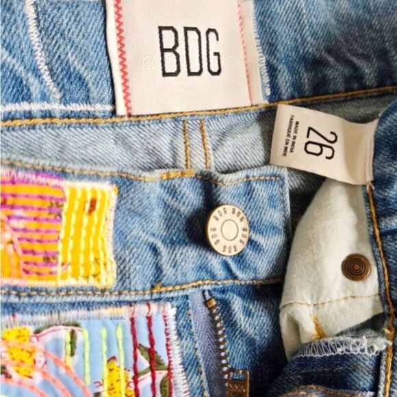 BDG Urban Outfitters High-Waisted Flare Patchwork Craft Jeans Indigo 26 - Picture 7 of 12